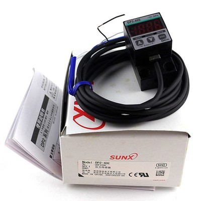1PCs DP2-40E New For   SUNX Digital Pressure Sensor   #vn