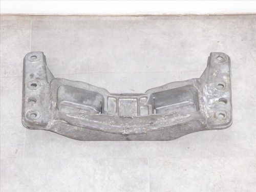 BMW E60 550i, Getriebeträger, 22316776521