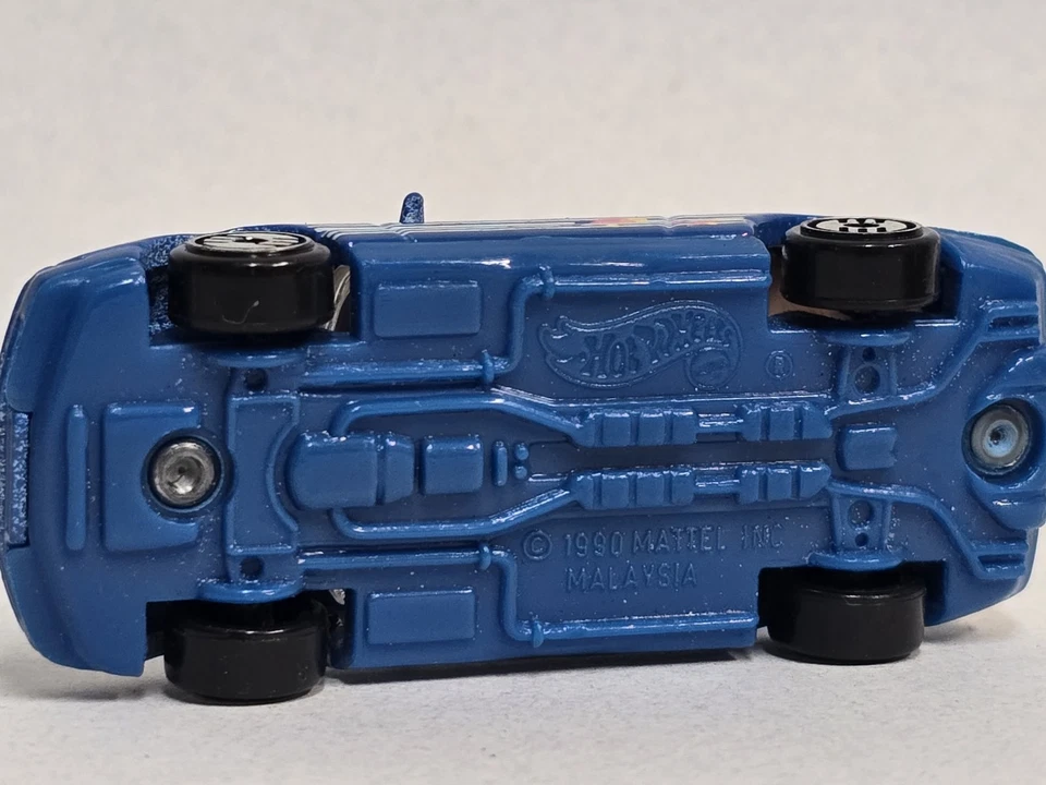 Hot Wheels BMW 850i #255 Ultra Hots Wheels 1/64 Scale Loose Car Diecast - Image 4 of 4