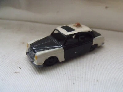 ref A 7 - ho - 1/87 - JOUEF -  PEUGEOT  403  repeinte " Police " - Photo 1/3