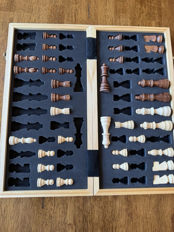Vtg Chess Set 15"x15" Folding Magnetic Wooden Standard Chess Game Board - Image 3 of 4