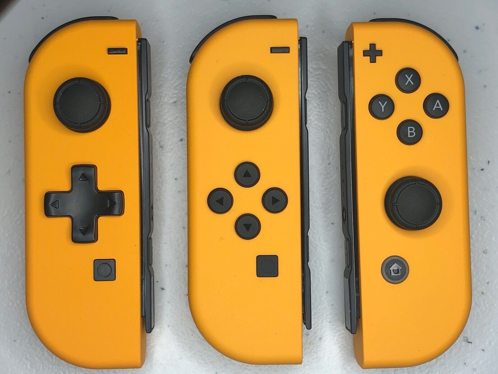 Retro Orange - Nintendo Switch Joy-Cons - Custom Controllers - Controller  Chaos