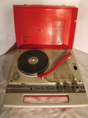 Rare Vintage 1970's RED Audition Portable Radio Phonograph | eBay