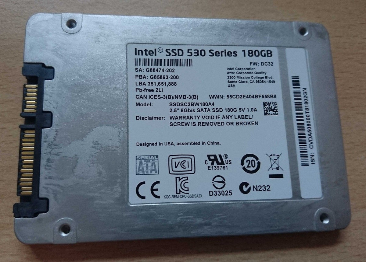 Intel SSD 530 180GB SSDSC2BW180A4 中古