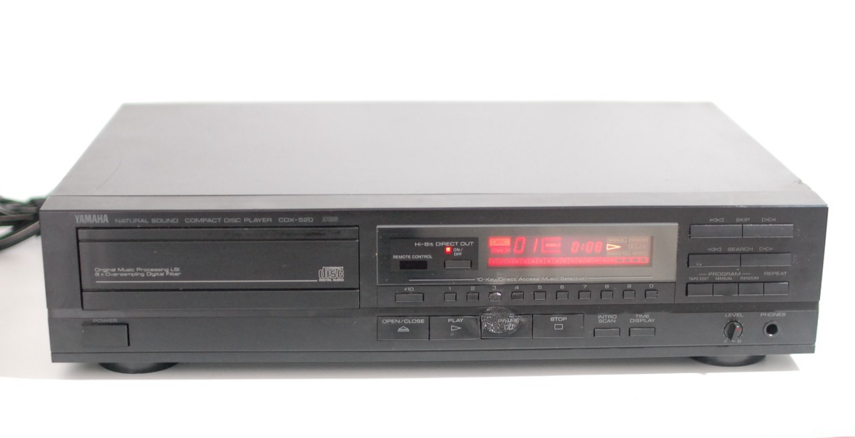 Yamaha CDX-520 Natural Sound CD Player Compact Disc - Tested, One