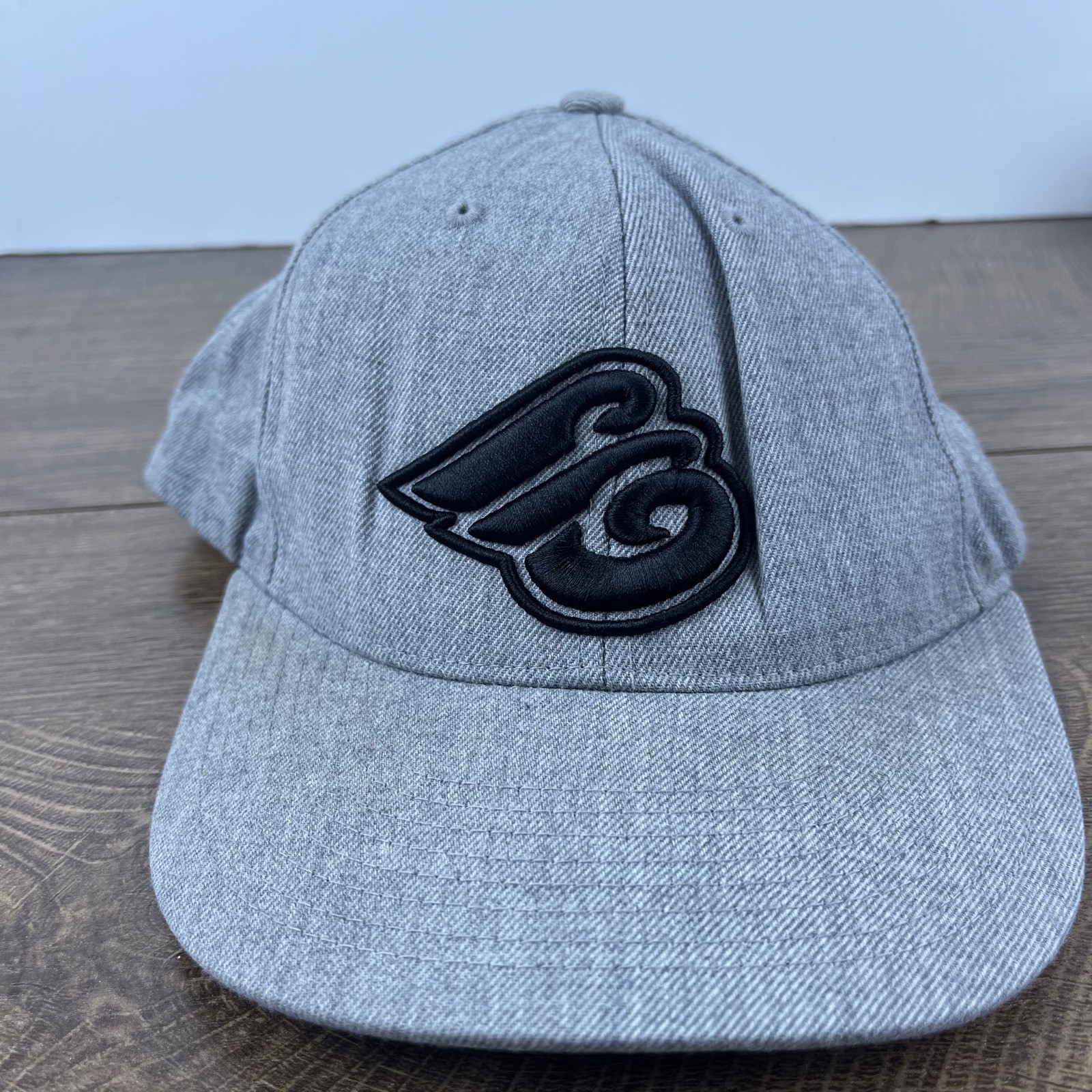 E Gray Snapback Hat Gray Adjustable Hat Adult Fit… - image 2