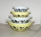 VINTEAGE PYREX GOOSEBERRY SET OF 4 YELLOW BLACK WHITE CINDERELLA NESTING BOWLS
