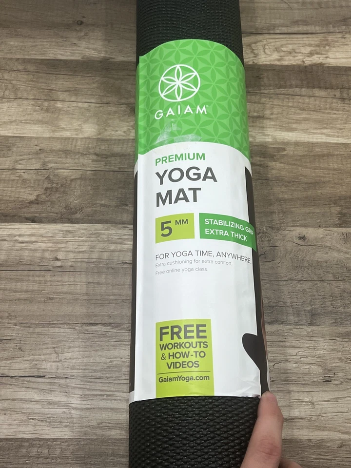 Tapete de Yoga Gaiam Premium Preto 5mm Premium Yoga Fitness 68x24 Novo - Imagem 4 de 4