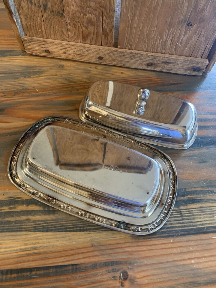Vintage Oneida Silversmith Flower Design Butter Dish With Lid