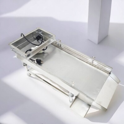 110V Linear Vibrating Screen 0.5mm Hole Sifter Electric Sieve Straight Shaker