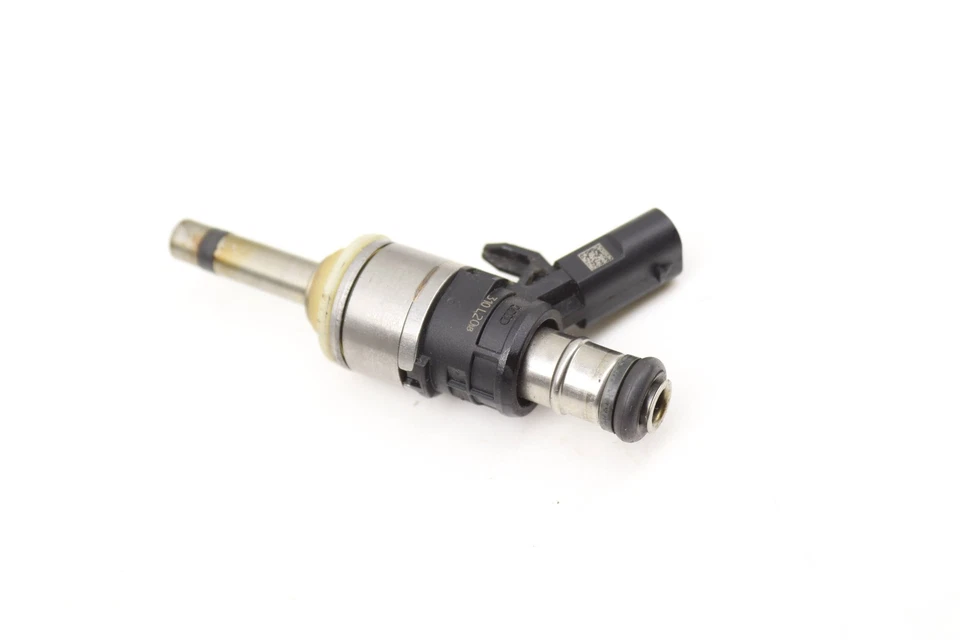 AUDI S3 2019-2020 2022-2024 2,0 L - Inyector de combustible 06K906036N Foto 2 de 4