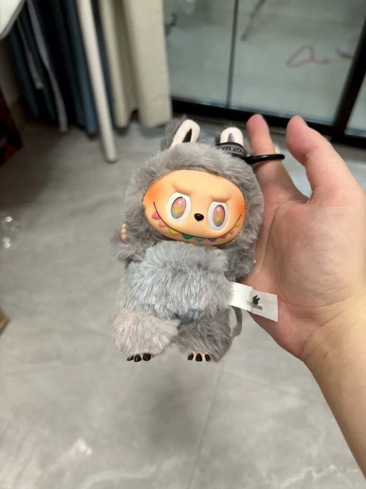 *USA* AUTHENTIC POP MART LABUBU MONSTERS BIG INTO ENERGY SECRET SERIES 3 - Image 4 of 4