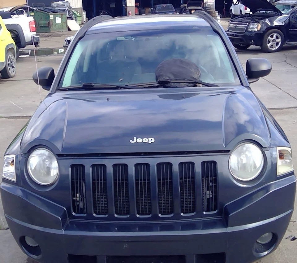 2007 Jeep Compass Front Passenger Right RH Door Trim Panel in Gray & Black - Image 3 of 4