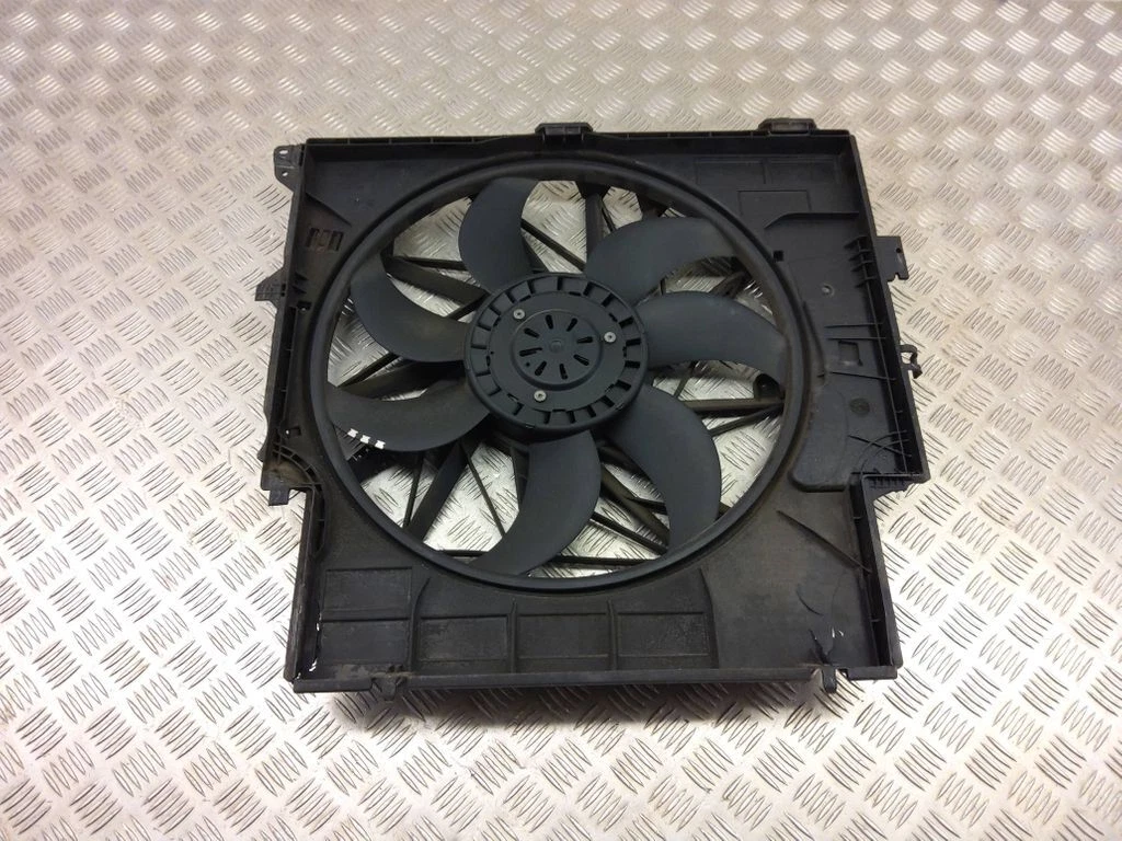 BMW X3 F25 2013 radiator cooling fan 7560877 Petrol SKE21206 16795
