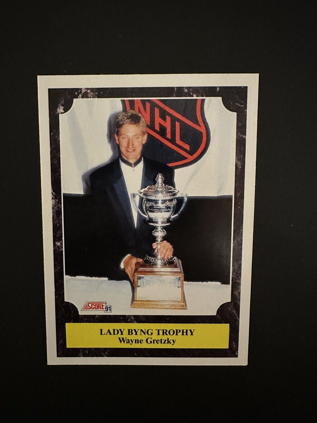 1991-92 Score Canadian #324 Wayne Gretzky - Lady Byng Trophy