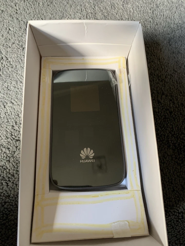 HUAWEI E589 4G Mobile Wi-Fi Router FDD Wireless Modem Broadband Unlocked - Image 2 of 4
