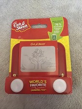 Etch A Sketch World  s Favorite Drawing Toy