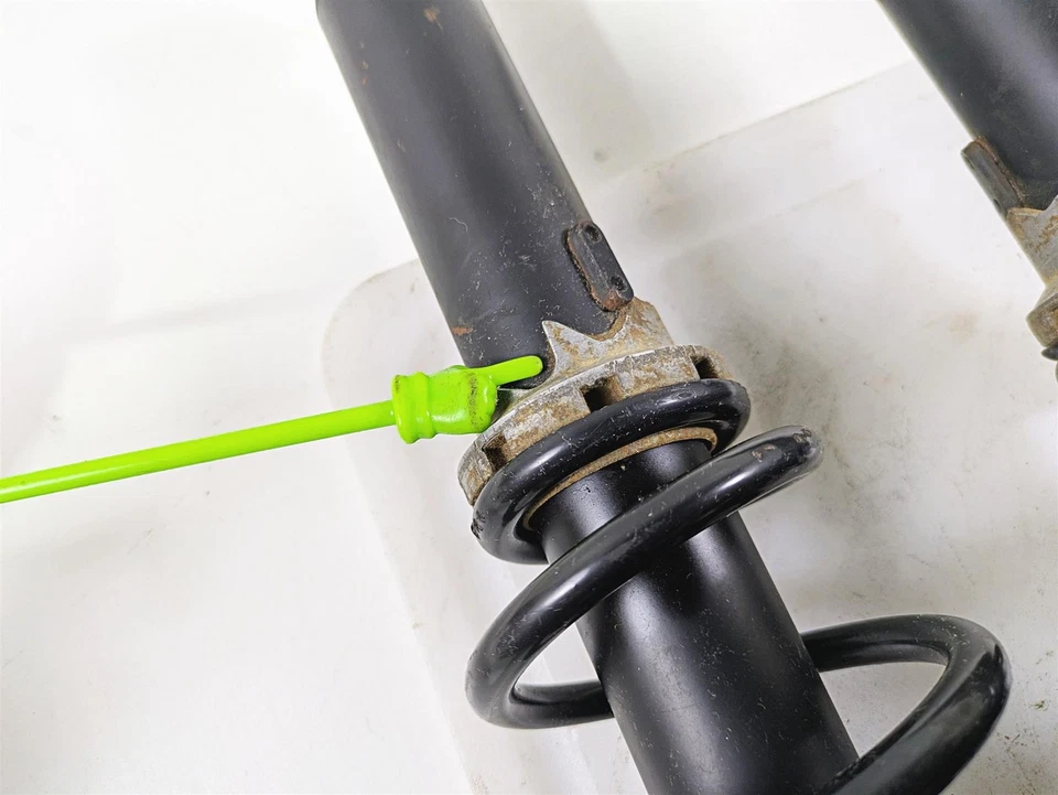 Juego de amortiguadores traseros delanteros Can-Am Outlander 650 2011 4x4 XT - leer 706201110 706000792 Foto 2 de 4