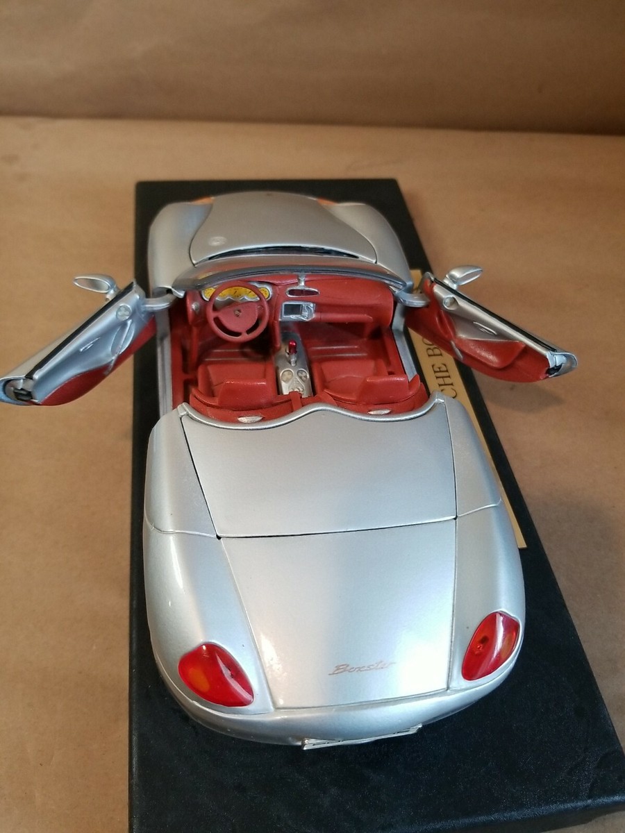 マイスト　ポルシェ　Boxster Maisto Porsche Boxster 1:18 Diecast Silver Special Edition