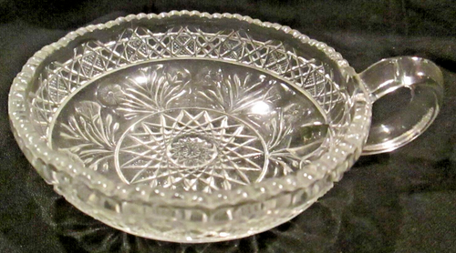 Antique Round Glass 5 3/8" Handled Nappie With Cornflower Pattern - 第 1/3 張圖片