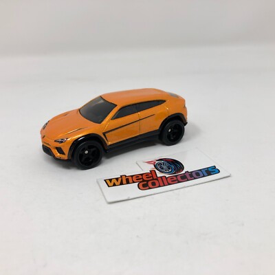 Lamborghini Urus * Orange * Hot Wheels Loose 1:64 Scale Model Diorama * G300