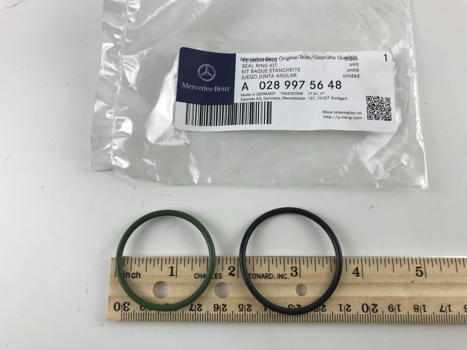 Genuine Mercedes-Benz Fuel Injector Seal Ring Kit A0289975648