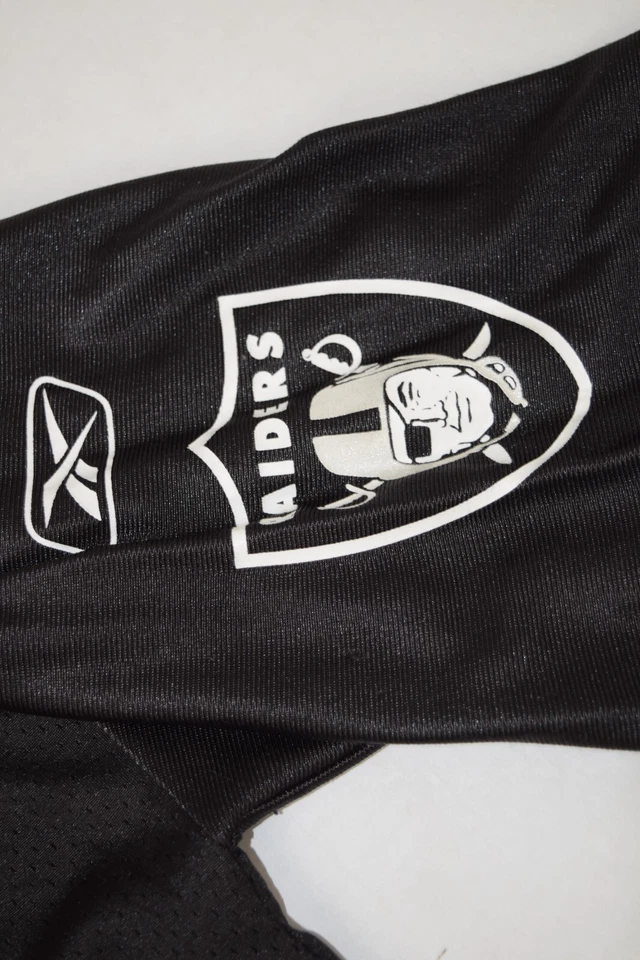 Camiseta Vintage NFL Oakland Raiders Tamanho M/L 00s Jerry Rice #80 Gráfica Crackle - Imagem 4 de 4