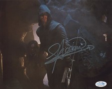 Stephen Amell Arrow Autographed Signed 8x10 Photo ACOA COA 