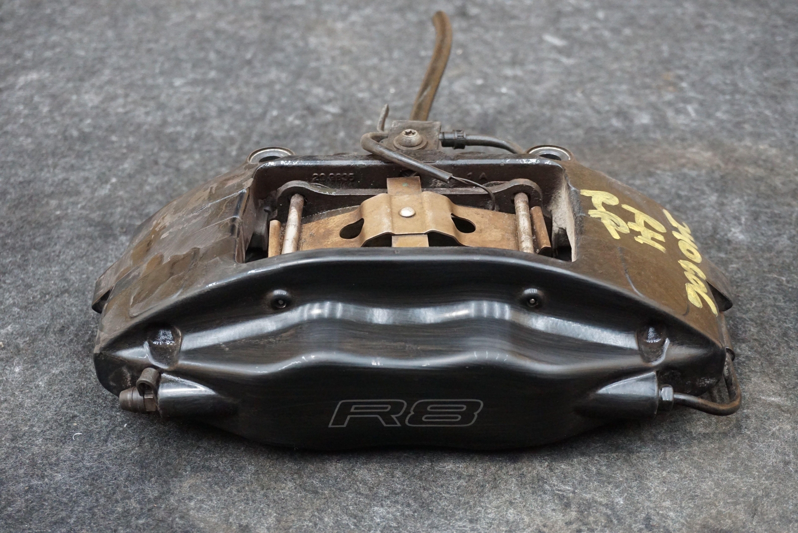 Rear Right Passenger Side Brembo brake Caliper 420615408G Audi R8 Type 42 08-12