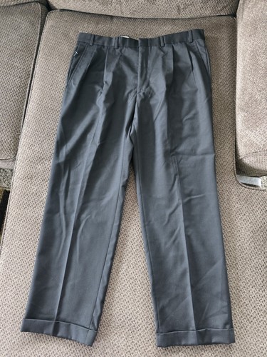 David Taylor Pants Men Black 38x30 Straight Leg Pleated Mid Rise New - Picture 2 of 11