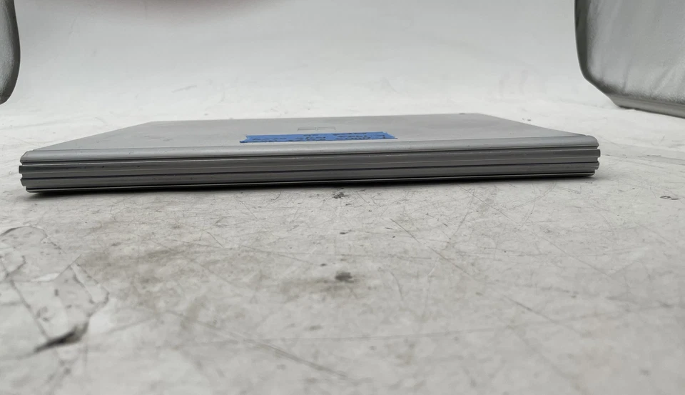 Portátil Microsoft Surface Book 13,5" sin disco duro como está para piezas o reparación Foto 4 de 4