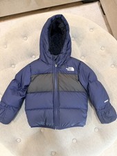 The North Face 550 Down Filled Dark Blue Hooded Puffer Jacket 18-24 Mon
