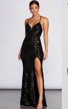Windsor Women’s Elegant Black Deirdre Sequin Mesh Slit Prom Dress Size Small