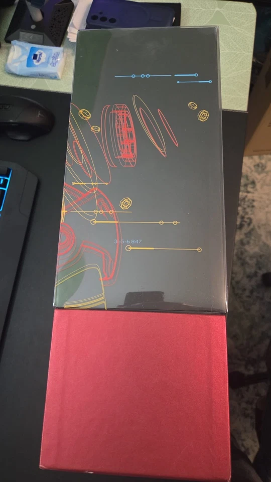 Iron Man Mark 3 - Mark III - Hot Toys MMS256 - Immagine 3 di 4