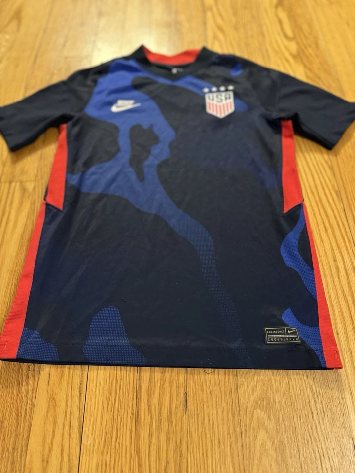 Camiseta de fútbol Nike USWNT de la selección nacional femenina de Estados Unidos (talla juvenil pequeña) Foto 2 de 4