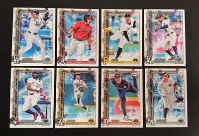 2025 Topps Holiday Singles *YOU CHOOSE* 1-200  Complete Your Collection!