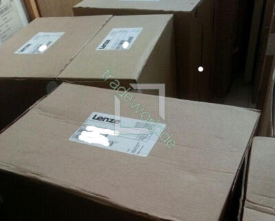 1PC NEW LENZE INVERTER E82EV303K4B201 E82EV303-4B201 E82EV303_4B201