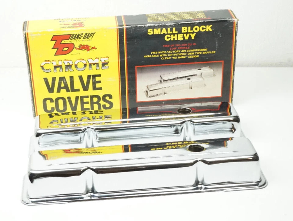 Cubiertas de válvula cromadas Trans-Dapt bloque pequeño Chevy bajo (PR) con deflectores 9216 Foto 2 de 3