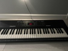 Alesis Melody 61 Portable Keyboard with Built-In Speakers