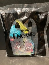  2 MIRABEL MADRIGAL DISNEY ENCANTO McDONALDS 2021 HAPPY MEAL TOY NEW SEALED