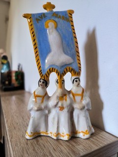 RARE PORTEUSES DE BANNIERE PROCESSION SEVELLEC HENRIOT QUIMPER