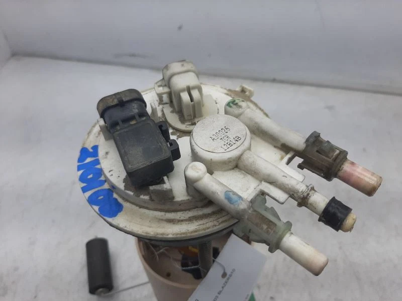 Fuel Pump Assembly 4 Door 98-03 CHEVROLET BLAZER S10/JIMMY S15 19177220 - Image 2 of 4