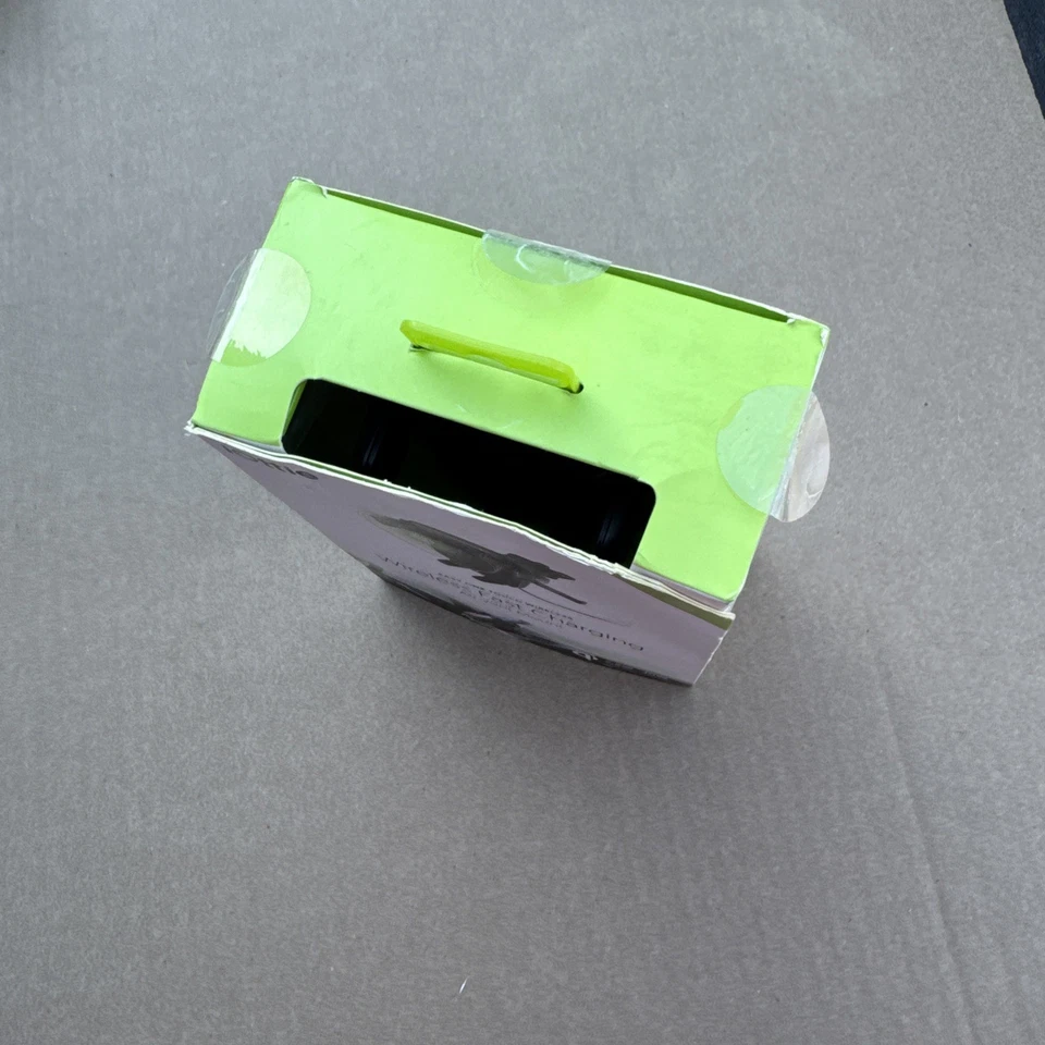 Montaje de ventilación de aire de carga rápida inalámbrica iOttie CAJA ABIERTA Foto 3 de 4