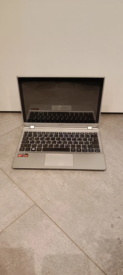 Acer Aspire V5-122P - AMD A6 - DISCO DURO 500 GB - Windows 10 - Notebook/Laptop - Imagen 2 de 4