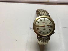 ACCUTRON BULOVA 14K GOLD FILLED CASE TUNING FORK CAL 2182