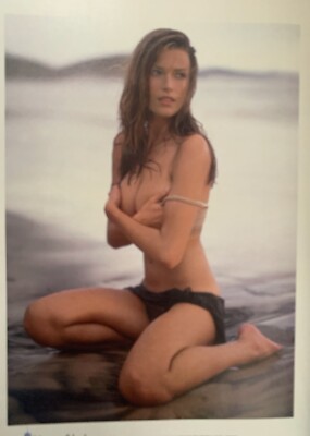 Sports Illustrated Magazine 2000 Swimsuit Issue | eBay