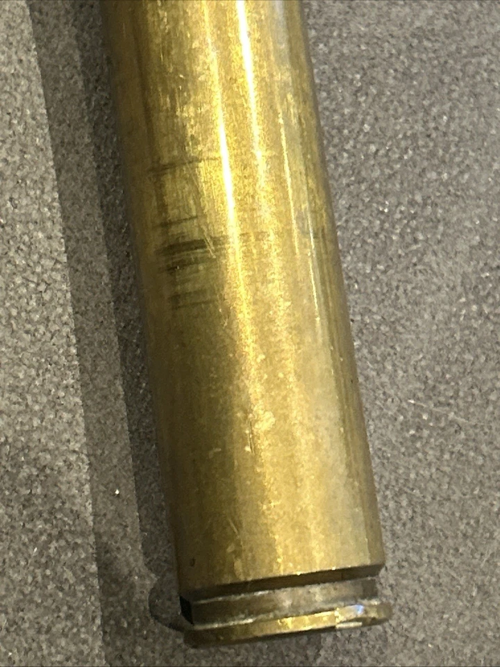 Vintage WW2 British 1942 Dated 20mm Shell Case Candle Holder (Vase) Trench Art - Image 2 of 4