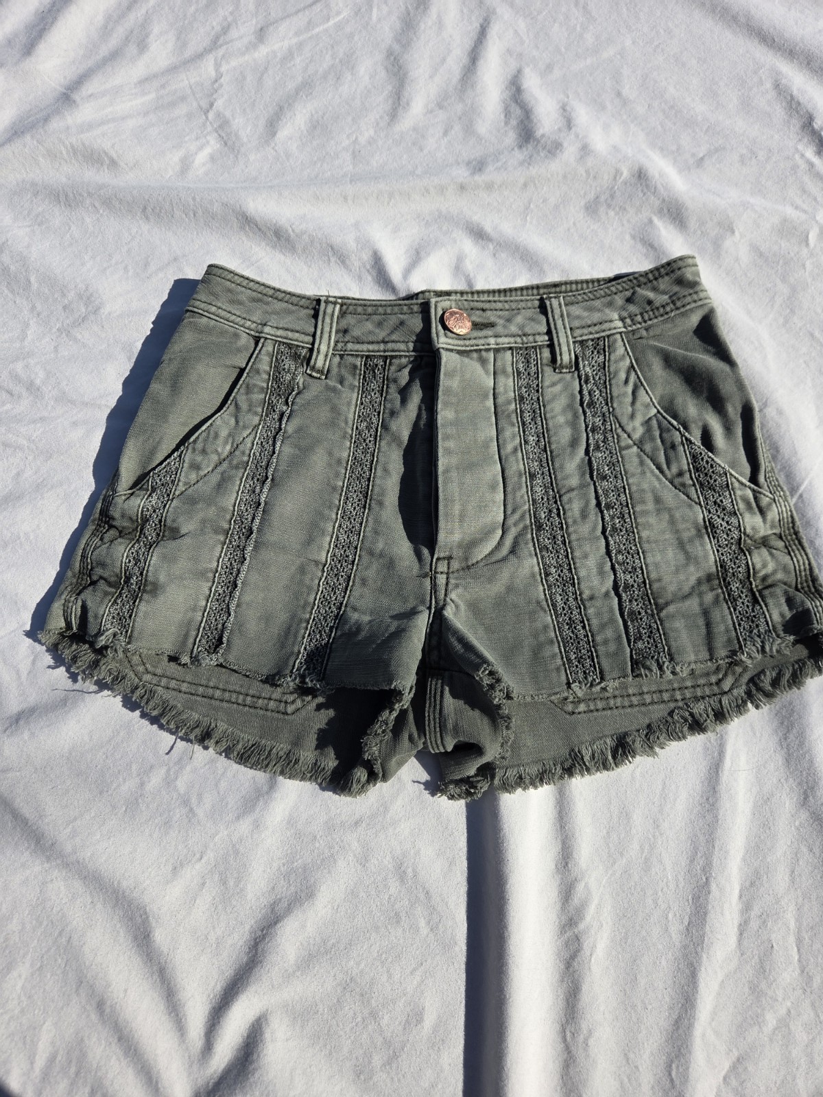 Free People Shorts Womens 0 Green Great Expectation Lace Casual Summer Bohemian