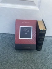 NKJV Compact Bible, Maclaren Series---Genuine Leather, Black, Two Ribbons