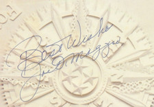 JOE DIMAGGIO VINTAGE AUTOGRAPH ON AIRPLANE FIRST CLASS MENU FROM 1974 SUPER COOL